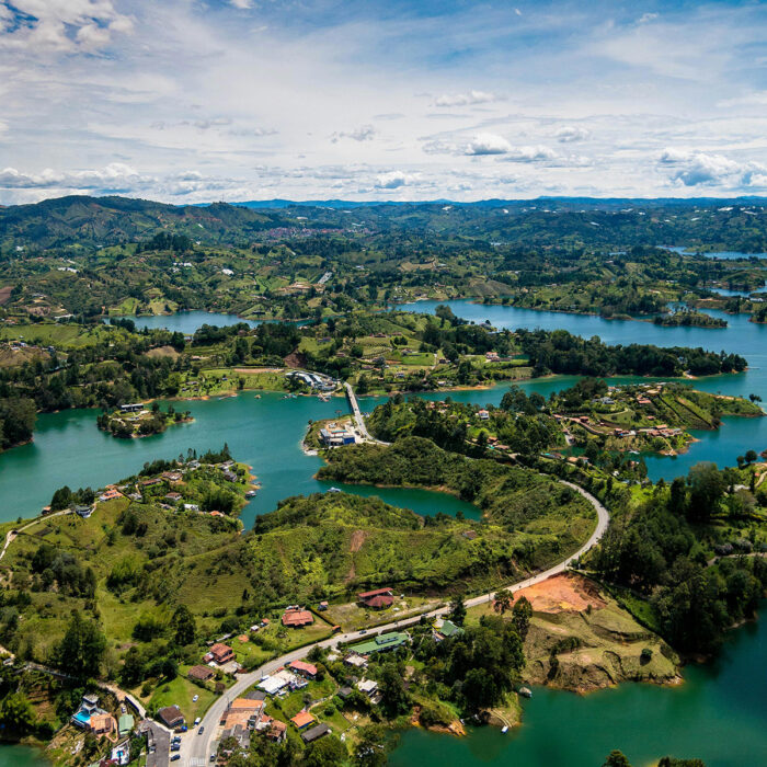 Guatape y Medellin - Imagen 2